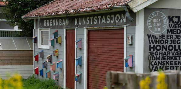 ..og ser bl.a. på byens finurlige kunst i bybilledet.