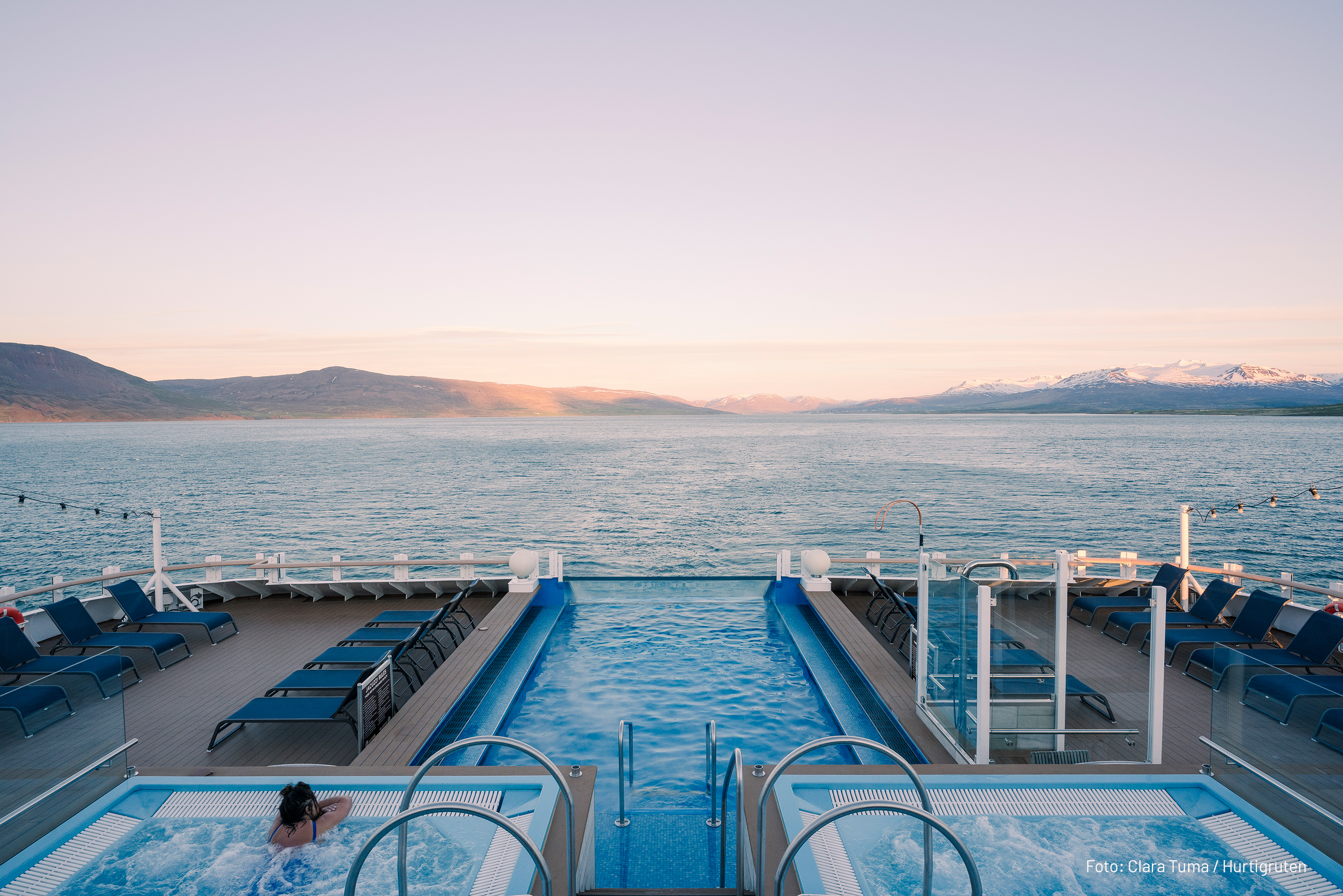 Hot Tubs Infinity Pool MS Fridtjof Nansen HGR 158669 Photo Clara Tuma