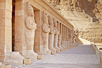 egypten - luxor_hatshepsut_paladset