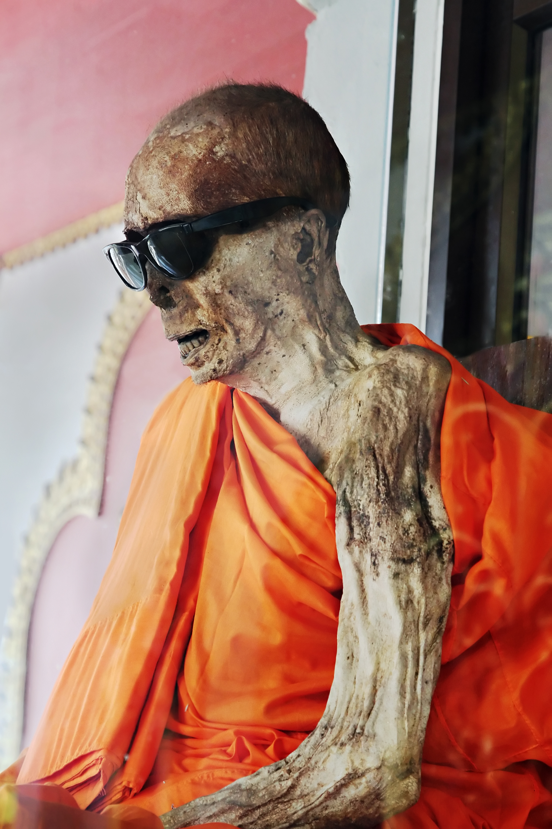 Den Mumificerede Munk I Koh Samui