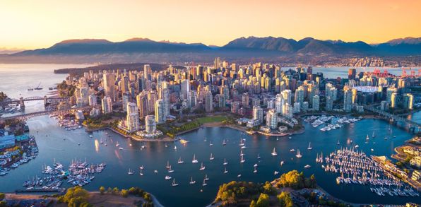 Rejsen begynder i smukke Vancouver.