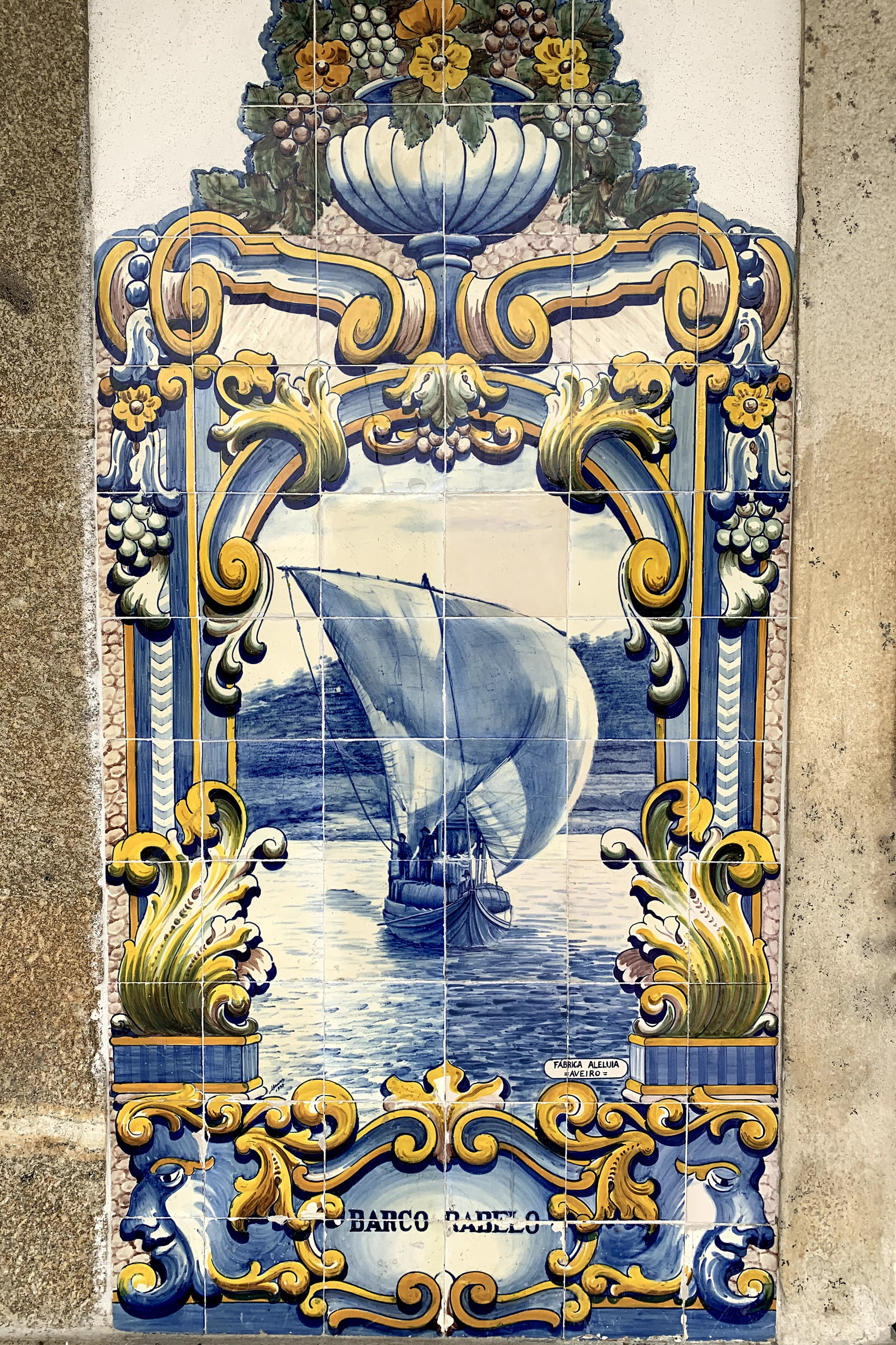 ... og byen Pinháo, der byder på både smukke azulejos og en smagsprøve på portvin.