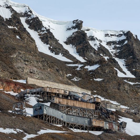 Byen er stadig præget af fortidens kulmineindustri...