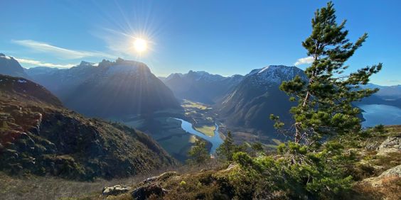 Åndalsnes View 01 2666078301