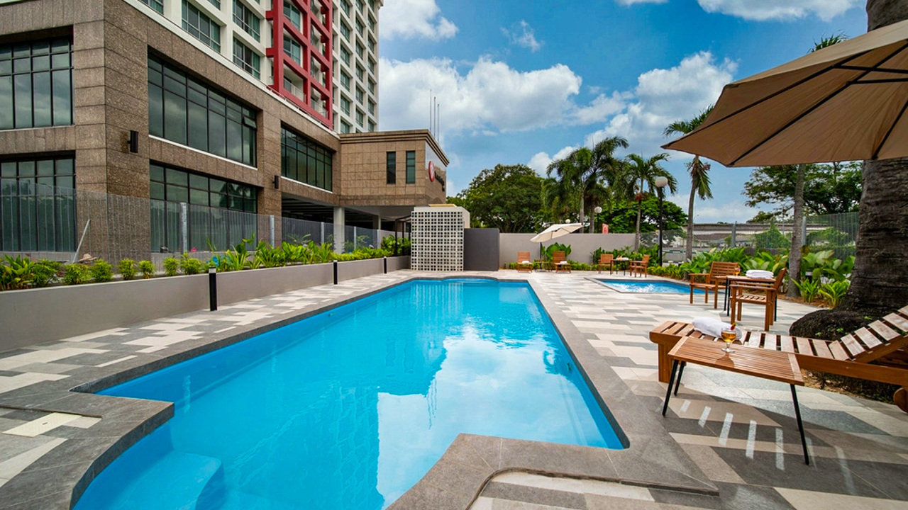 Travelodge Ipoh Pool View