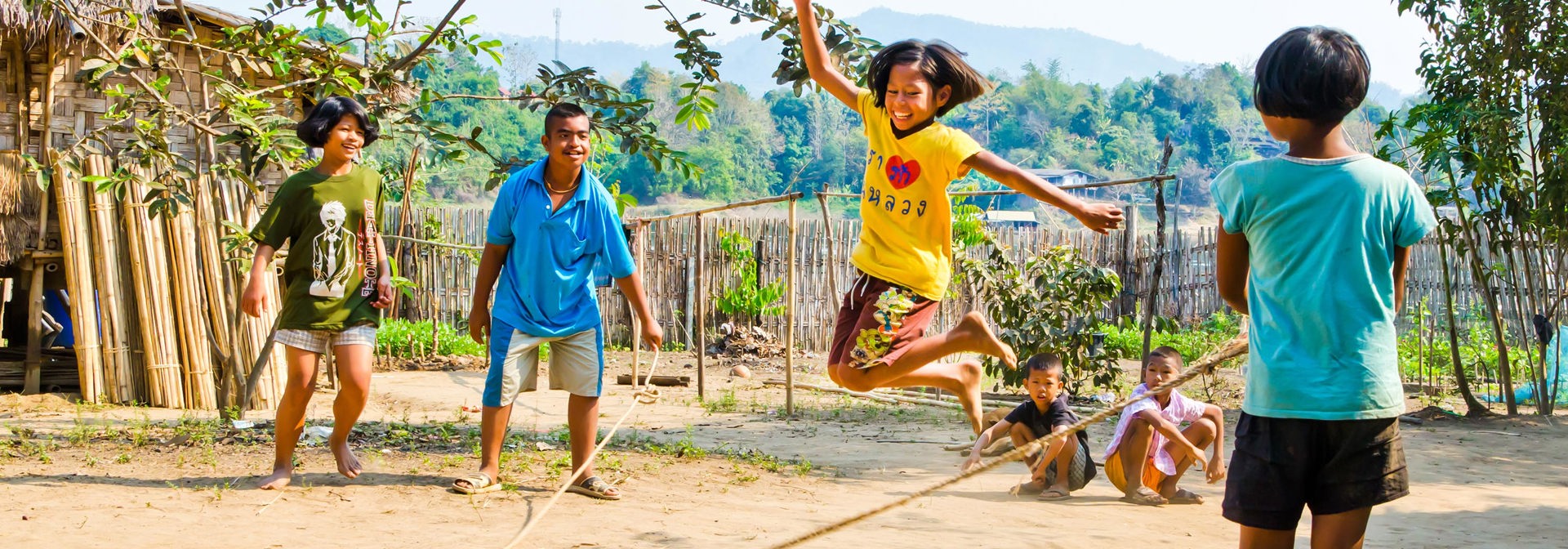 thailand - Kanchanaburi_befolkning_boern_02