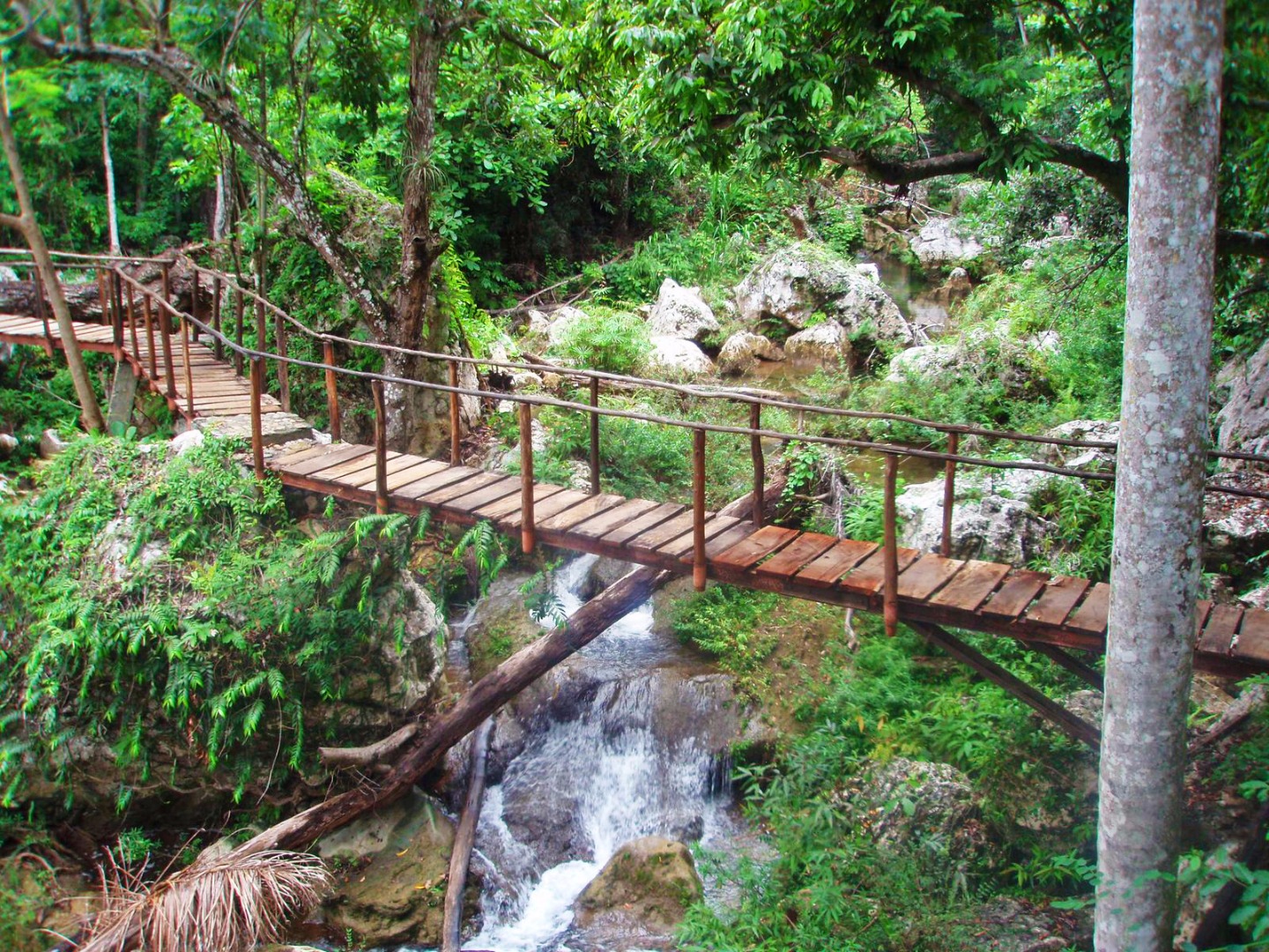 cuba - trinidad_parque_el_cubano_01