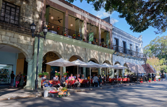 mexico - Oaxaca_restaurant_02