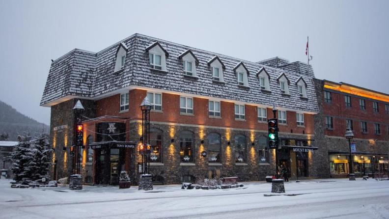 Mount Royal Hotel Exterior