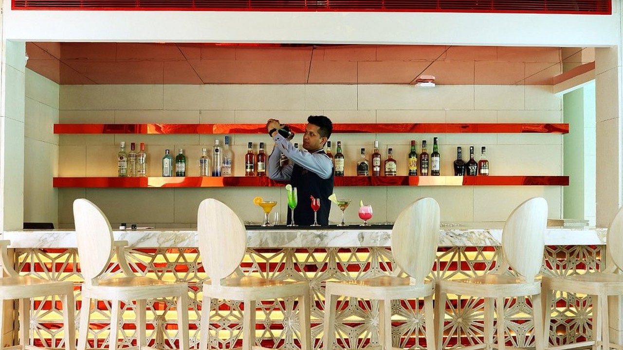 Sarovar Premiere Jaipur Bar