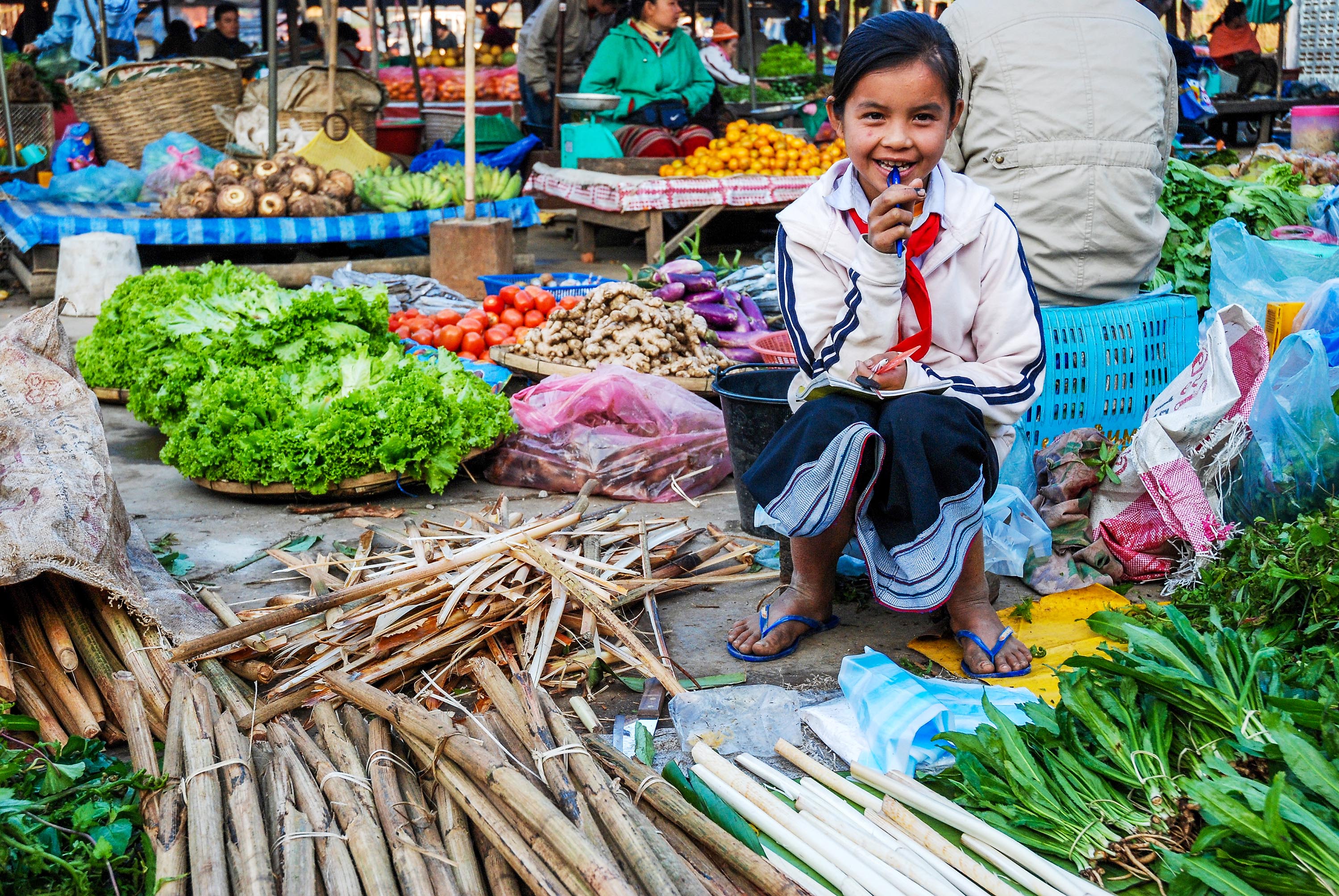 laos - van vieng_marked_pige_01
