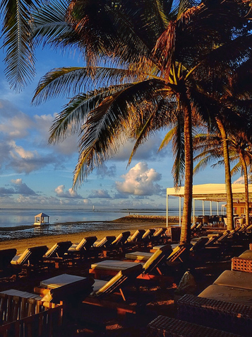 bali - sanur - puri santrian_strand_01