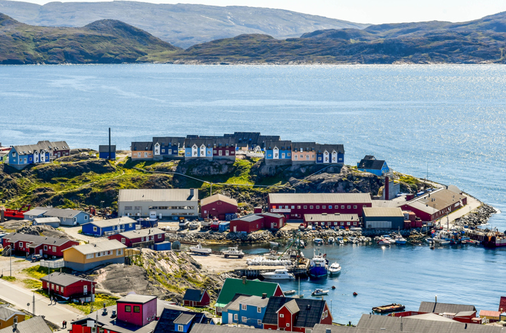 Qaqortoq_by_01