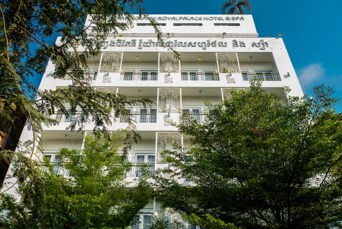 Frangipani Royal Palace Hotel Exterior