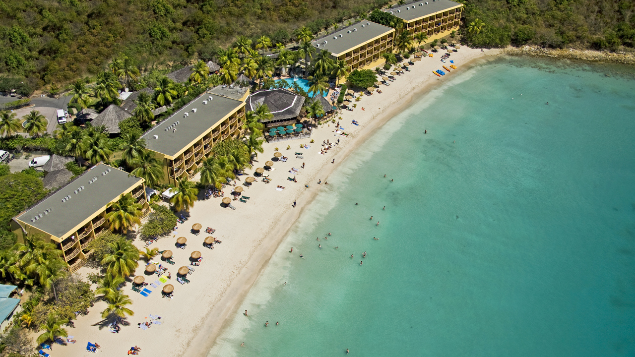 dansk vestindien - st. thomas - emerald beach_resort_hotel oppefra_02