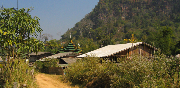 thailand - soppong_landsby_02