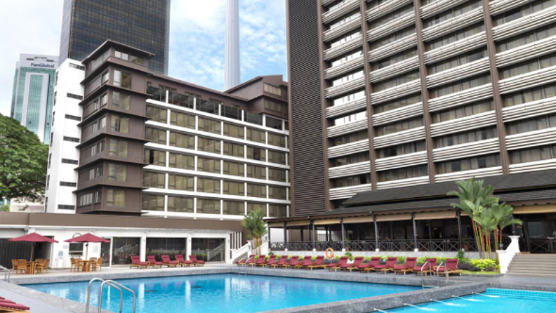 Swimming Pool 590X560 1