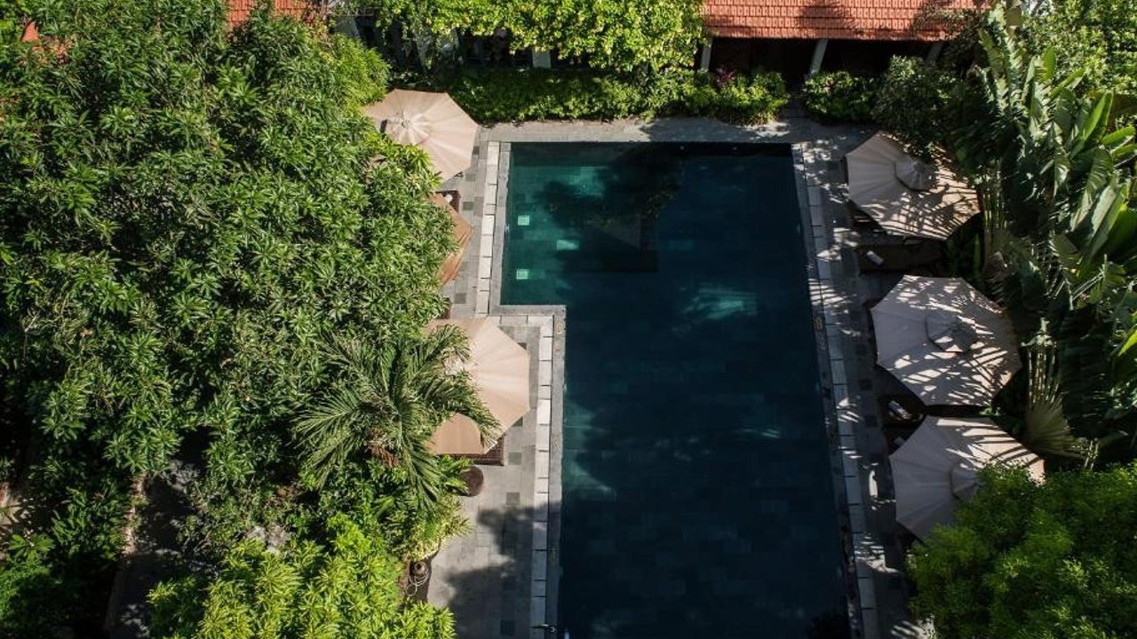 Pool Le Clos Du Fil