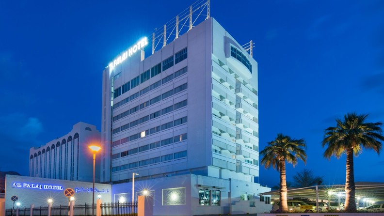 Al Falaj Hotel Exterior