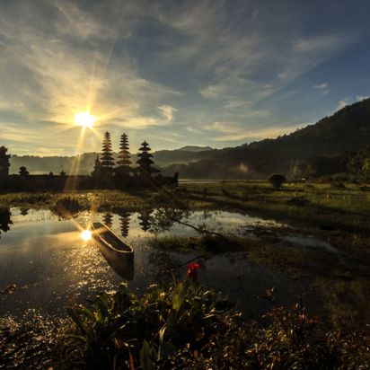 Lake Tamblingan Tempel GI 673371320