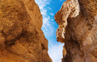 Vi udforsker også Sesriem Canyon på en mindre vandretur...