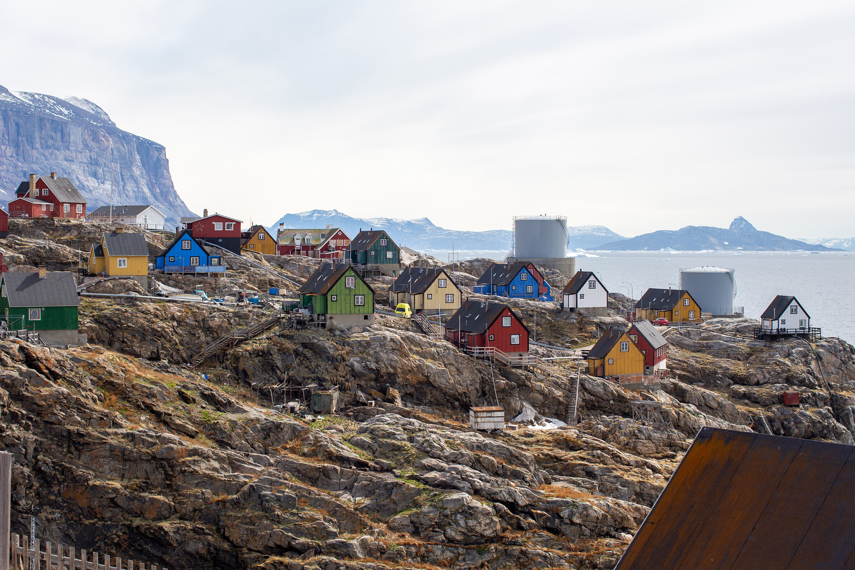 Farvede huse i Uummanaaq