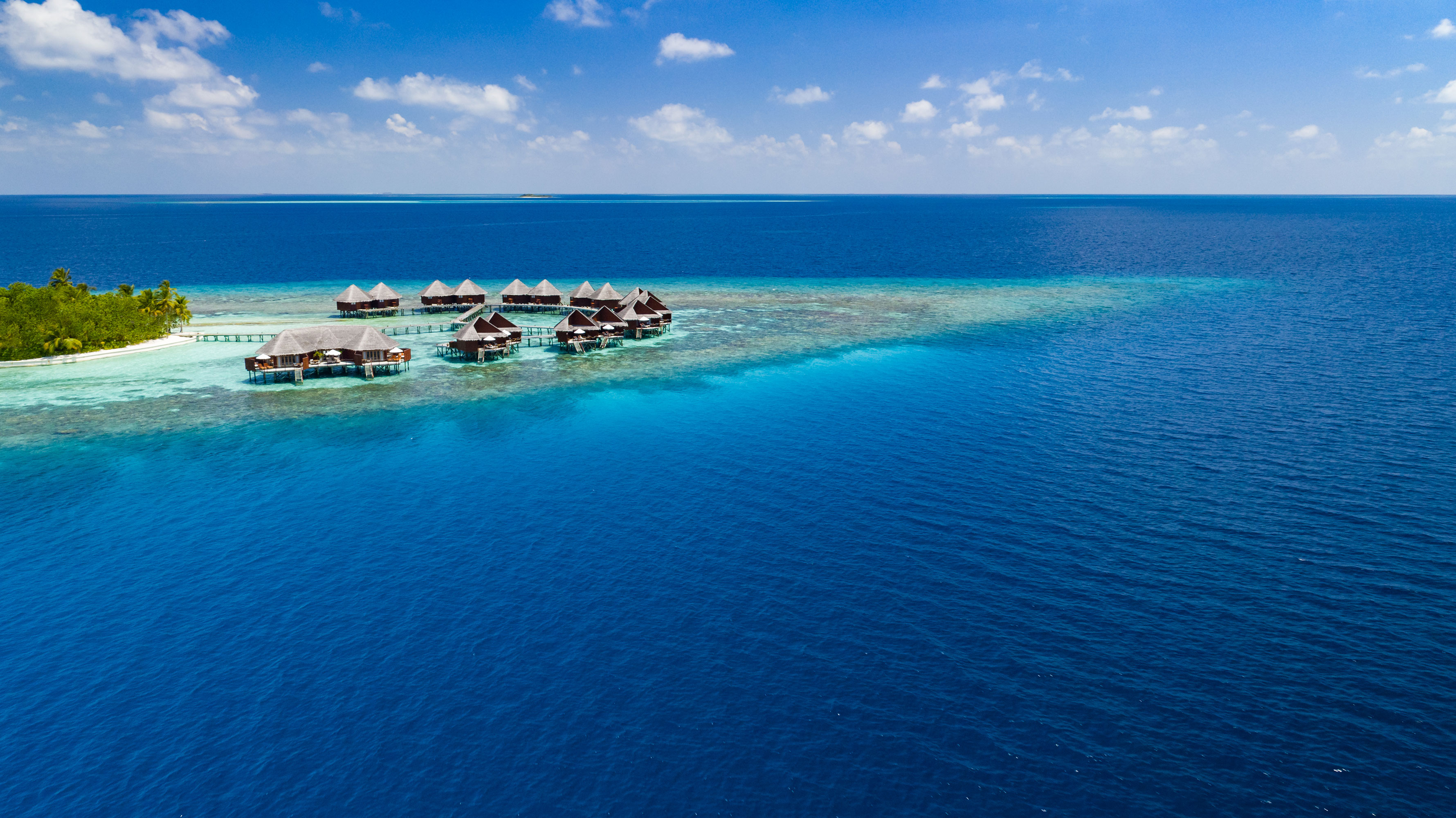Mirihiwatervillaaerial