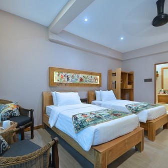 Utan Rainforest Lodge Deluxe Room