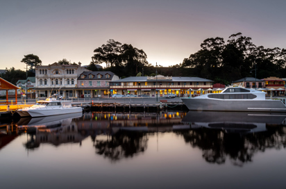 Tasmania Strahan AS 481338619