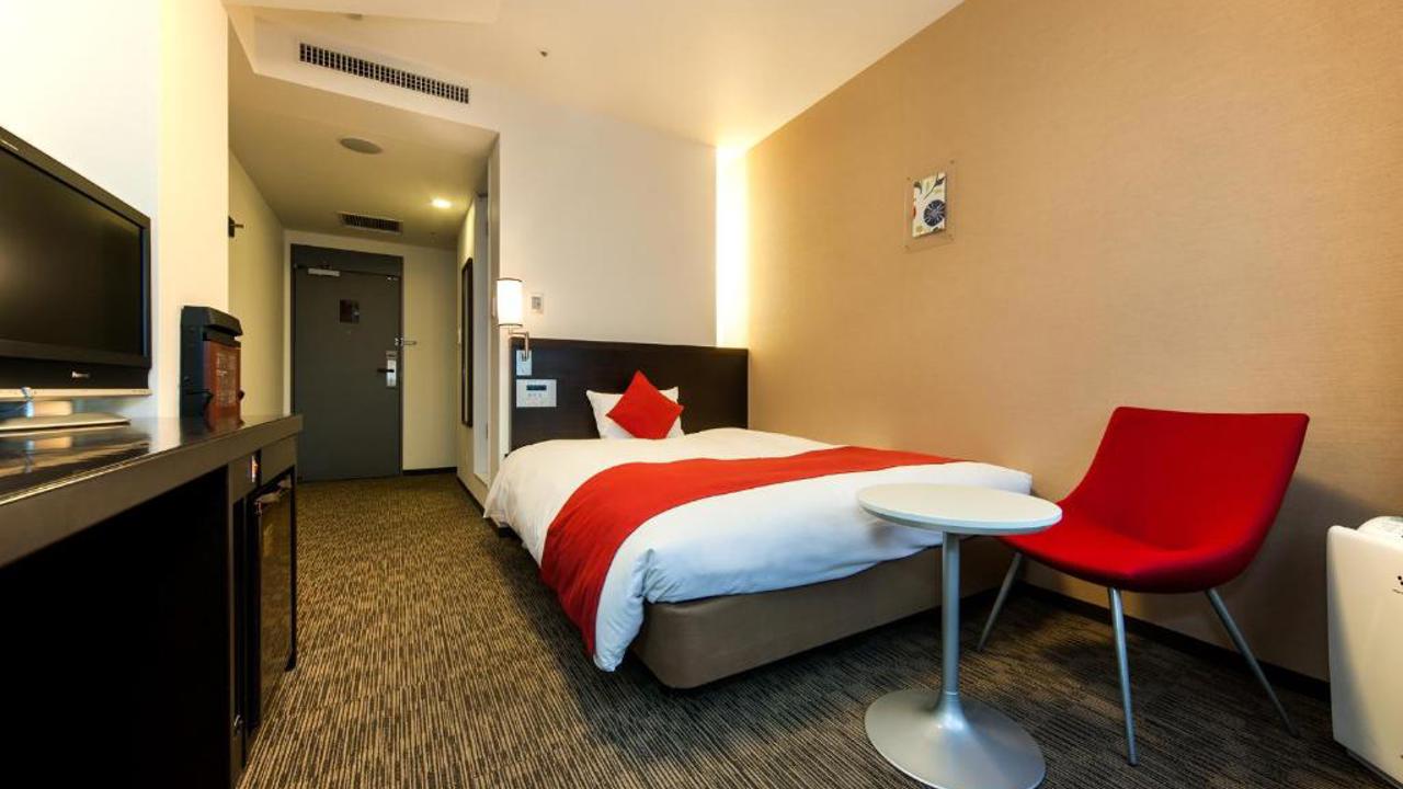 Værelse Daiwa Roynet Hotel Okayama Ekimae