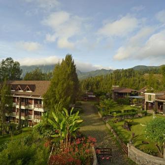 Hotel Set Ude Fra Jiwa Jawa Resort