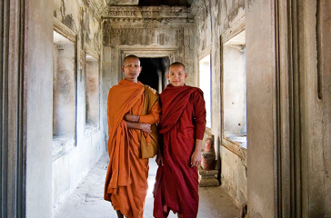 cambodia - siem reap_angkor wat tempel_munk_01_hf