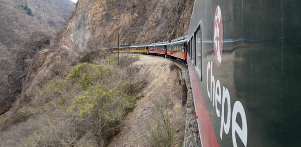 Vi  stiger igen på legendariske El Chepe Express tog