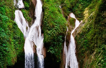 Vi skal også å vandring i den smukke nationalpark, Topes de Collantes.