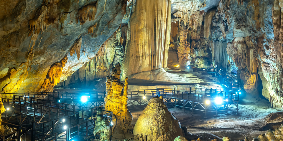 Paradise Cave Shutterstock 2465840117