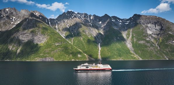 Ms Trollfjord Hjorundfjorden 03