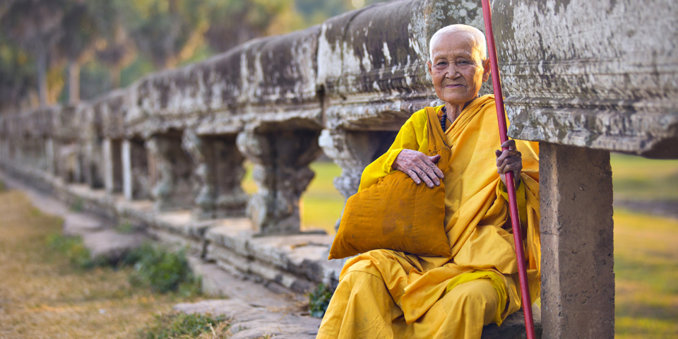 cambodia - siem reap munke_02