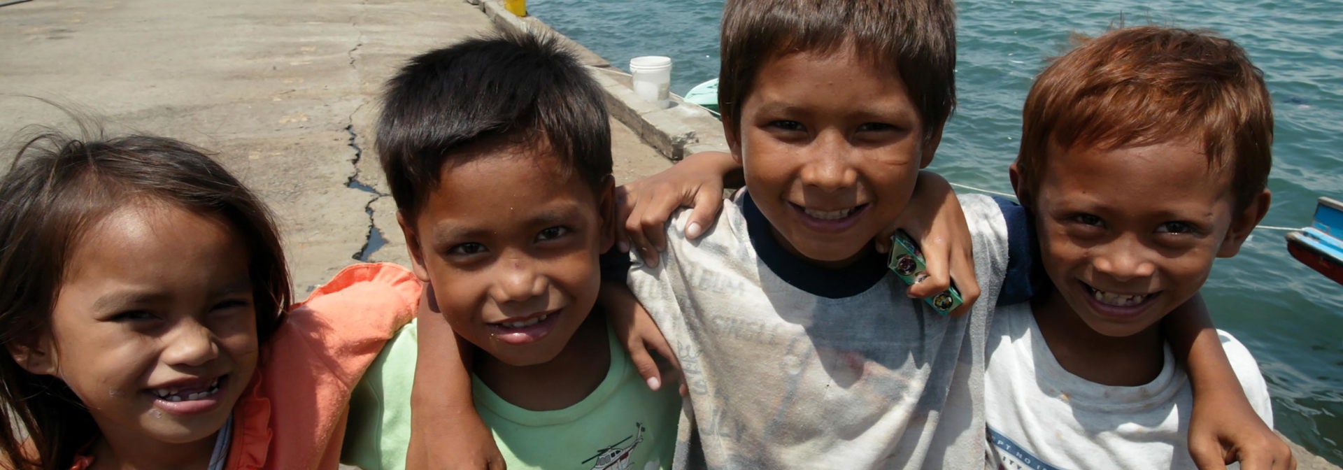 malaysia/borneo - borneo_sabah_befolkning_boern_01