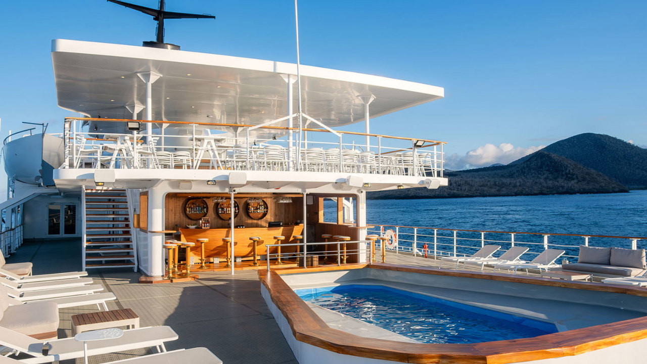 Swimmingpool&Fisherman´Sbar