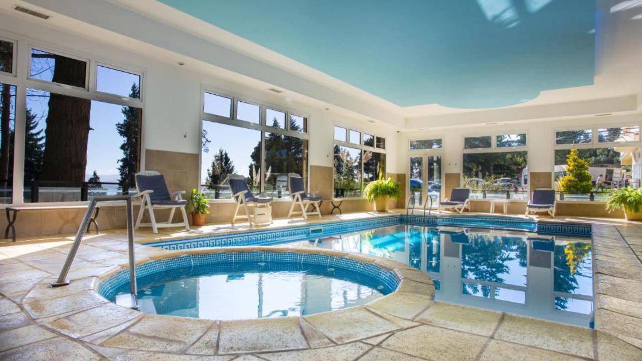 Pool Huinid Pioneros Hotel & Aparts