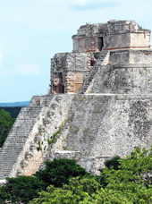 mexico - yucatan_uxmal_tempel_04