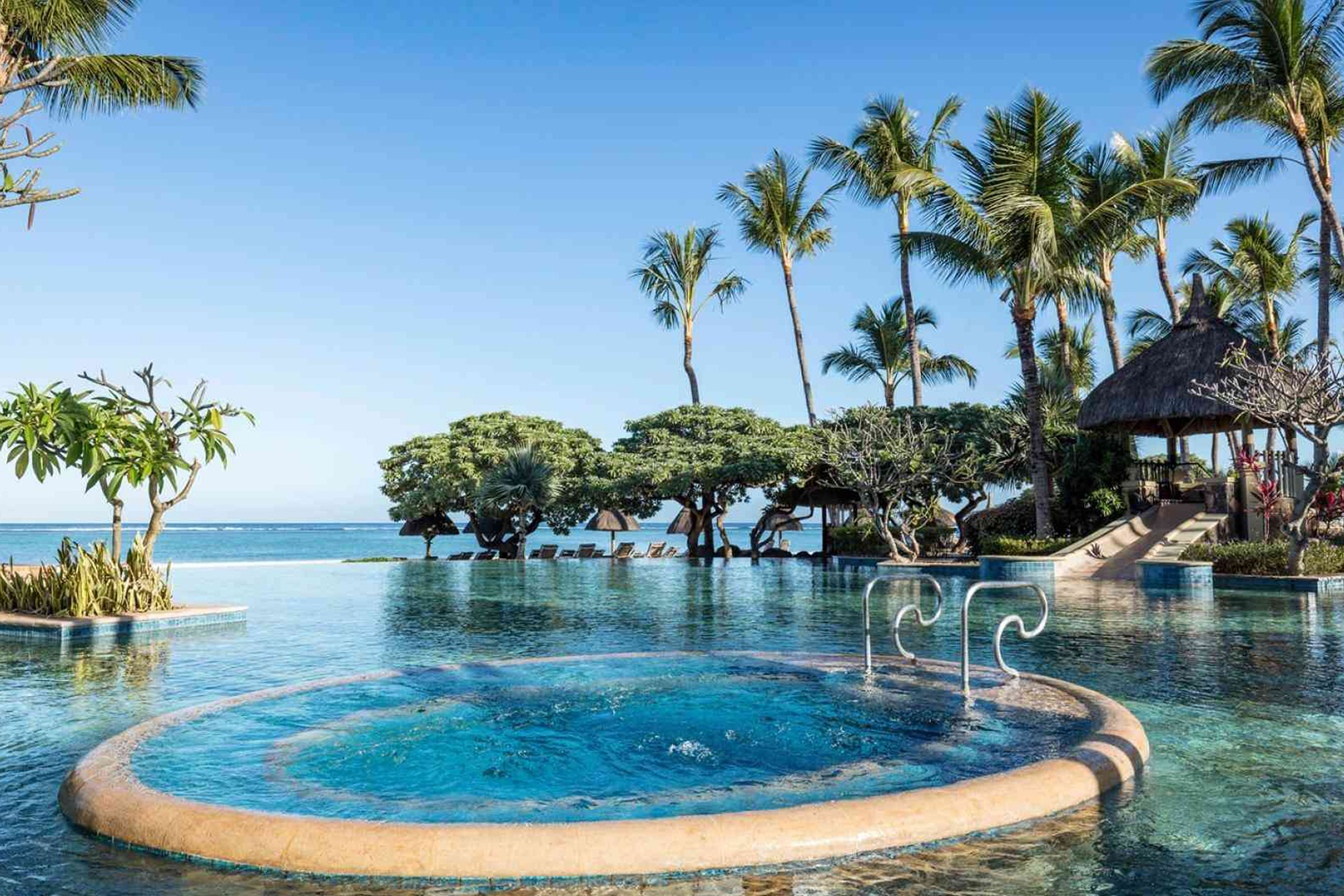 mauritius - La_Pirogue_pool_01