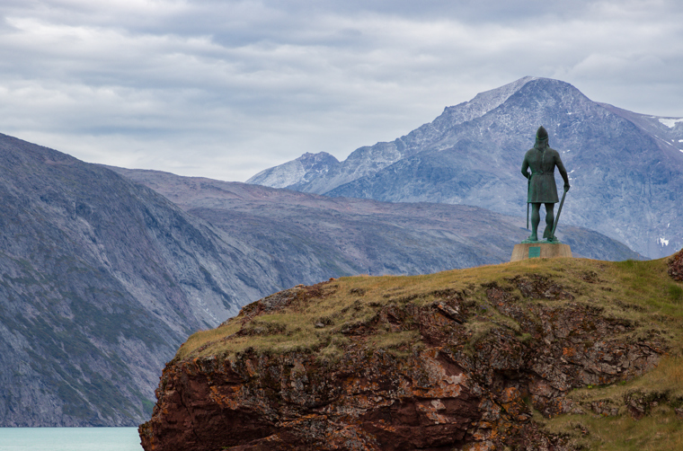 Qassiarsuk Erik Statue As 1265702734