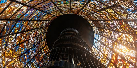 Japan Hakone Open Air Museum Kunstpark Sollys Farvetglas Vindeltrappe
