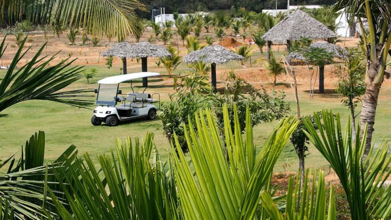 Golfbane Chariot Beach Resort