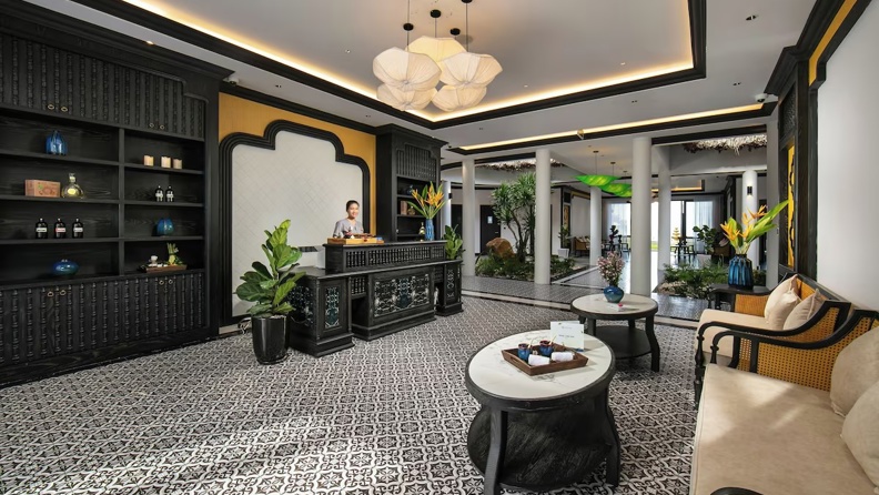 Vietnam Bliss Hoi An Reception (1)