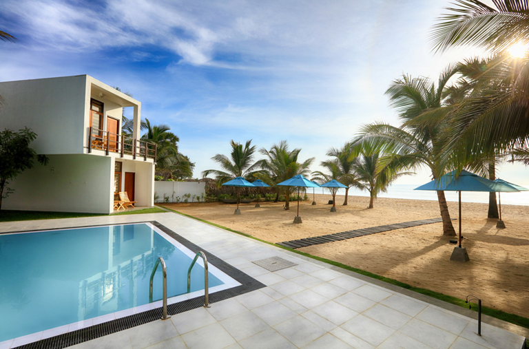 sri lanka - roccos_pool_strand_01