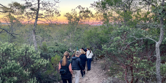 Mexico Kobberkloeften Divisadero Vandring Med Tarahumara Indianer (5)