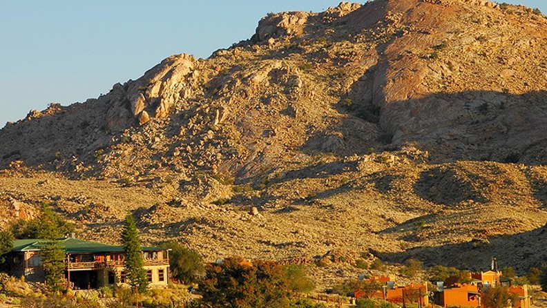 Klein Aus Vista Desert Horse Inn View