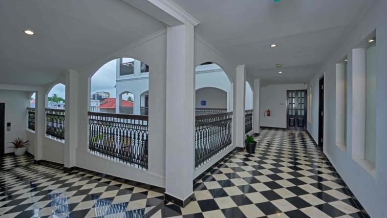 The Old Court House Balkon